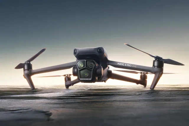 DJI introduces the new Mavic 3 Pro